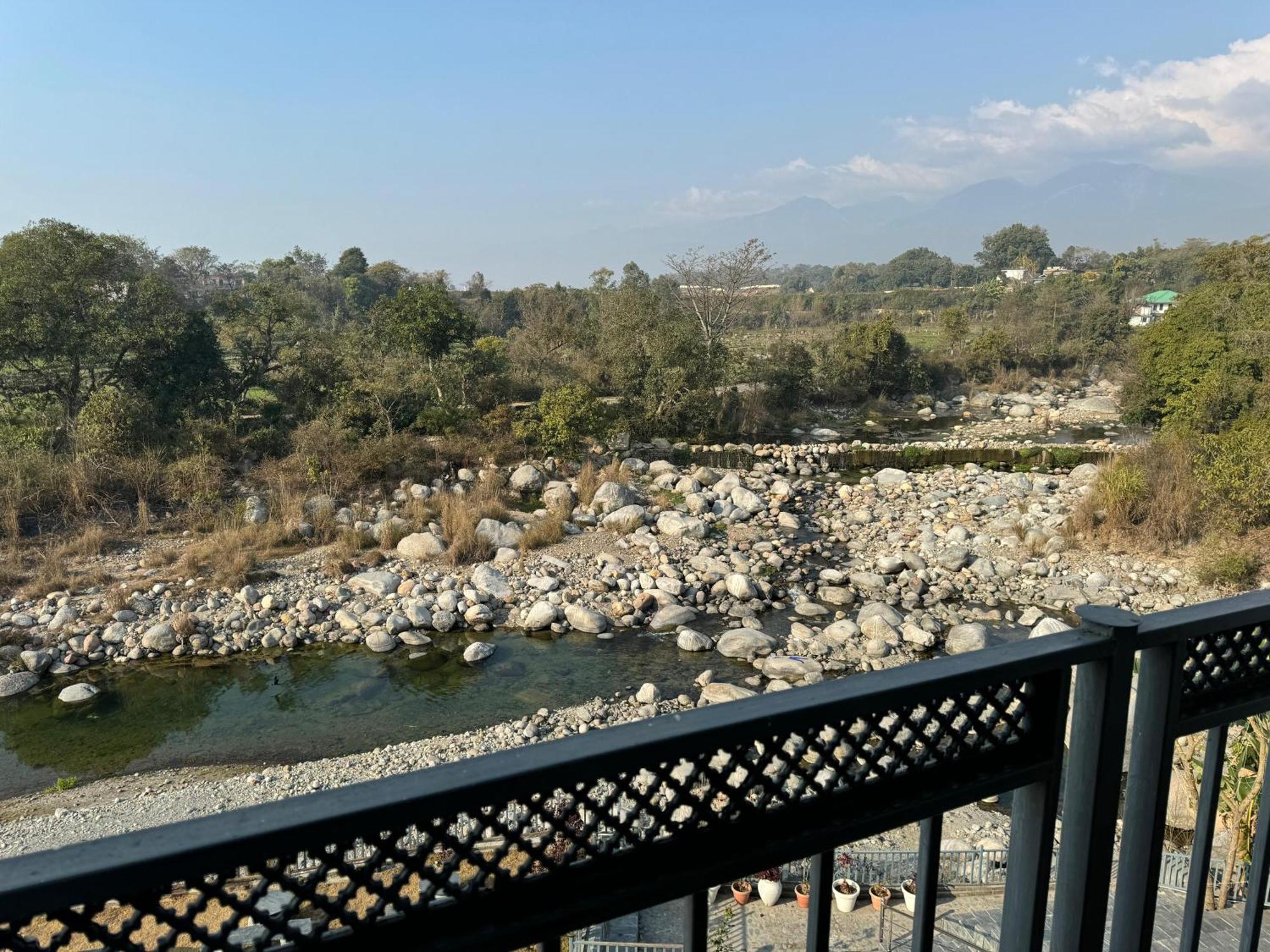 Hotel River Retreat Kangra Εξωτερικό φωτογραφία